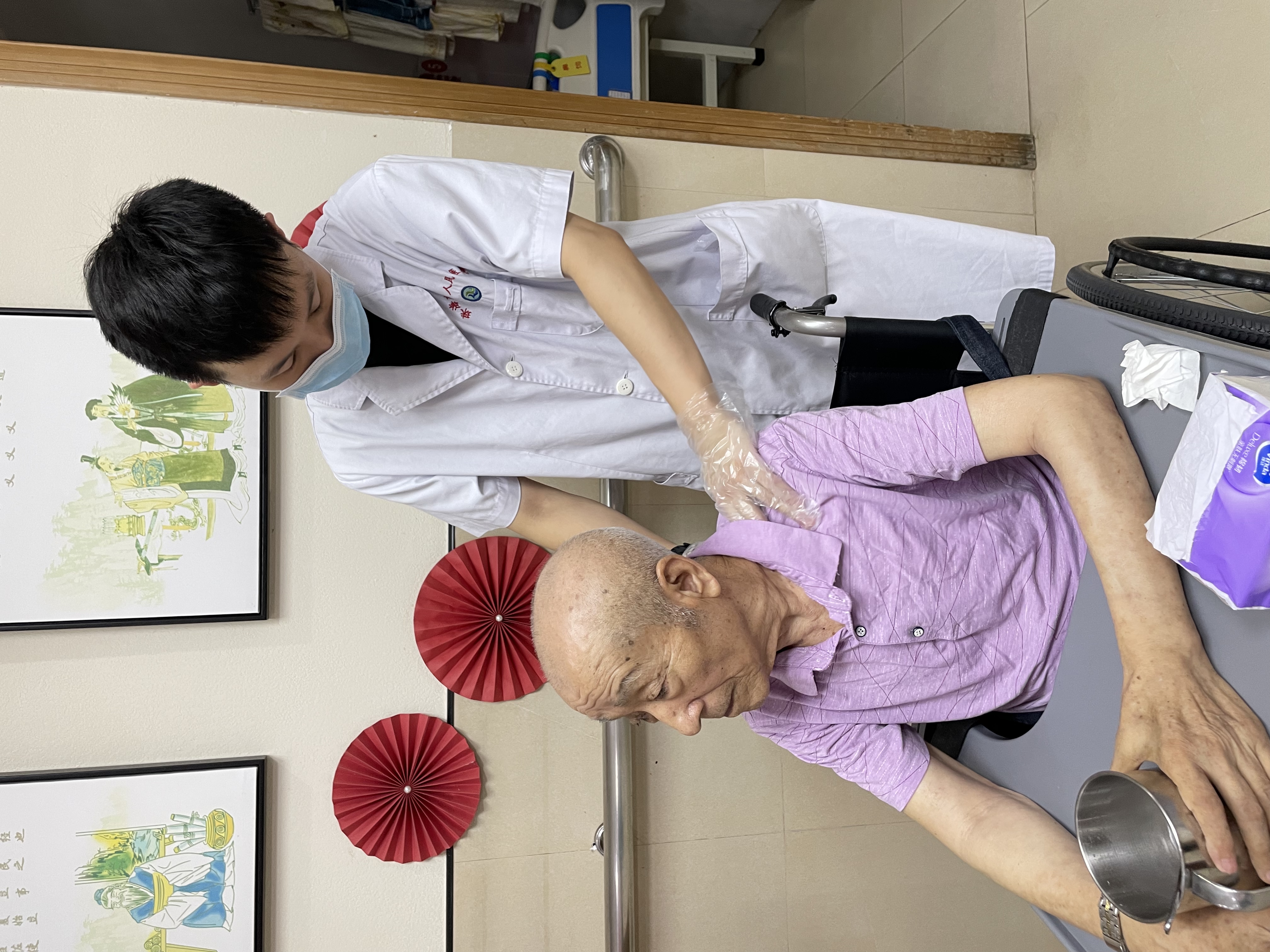 物理治疗.jpg
